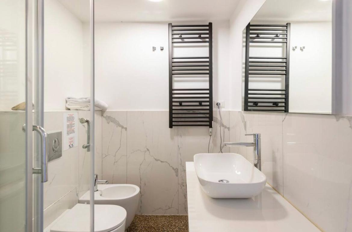 Roma Private Rooms Buitenkant foto