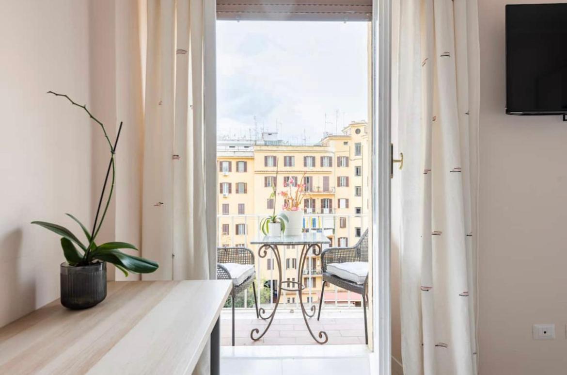 Roma Private Rooms Buitenkant foto